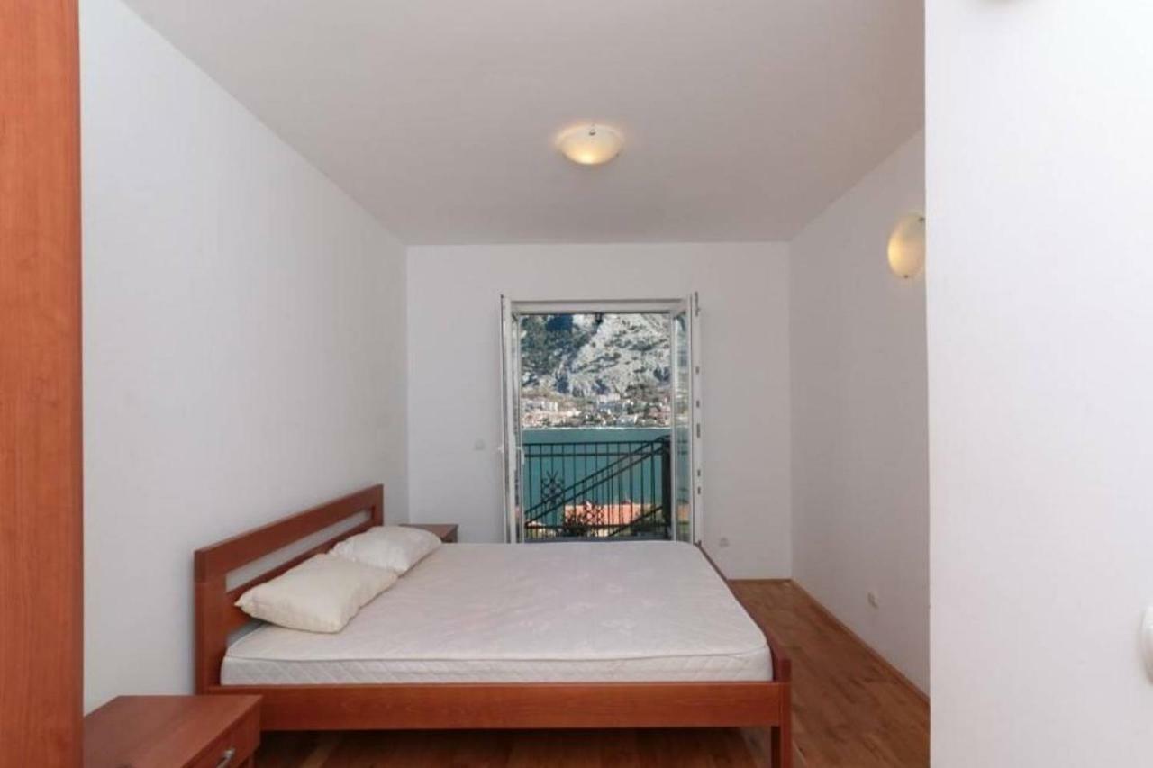 Sun Apartment Kotor Exterior foto