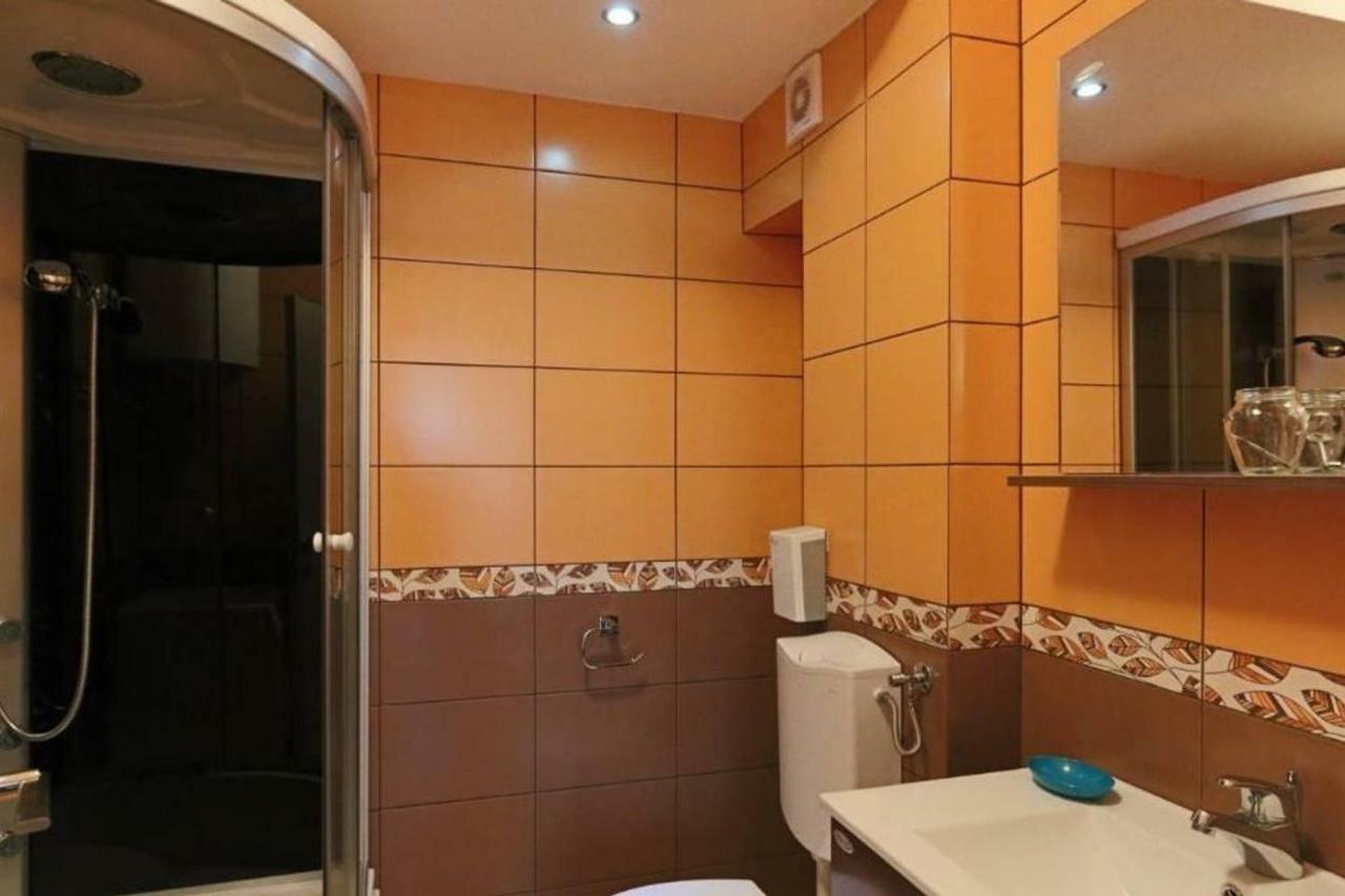 Sun Apartment Kotor Exterior foto